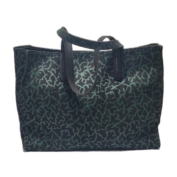 Disney's X Coach Bambi Thumper Large Tote Bag Green & Black Handbag $598.00 - Picture 6 of 12